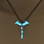 Modelo Colgante Espada con Dragón Fosforescente 03